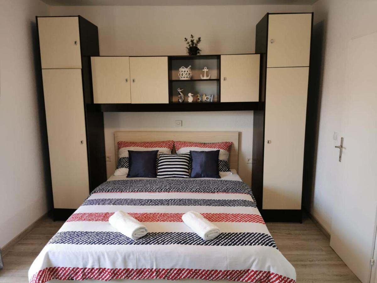 Apartments Deak マカルスカ エクステリア 写真